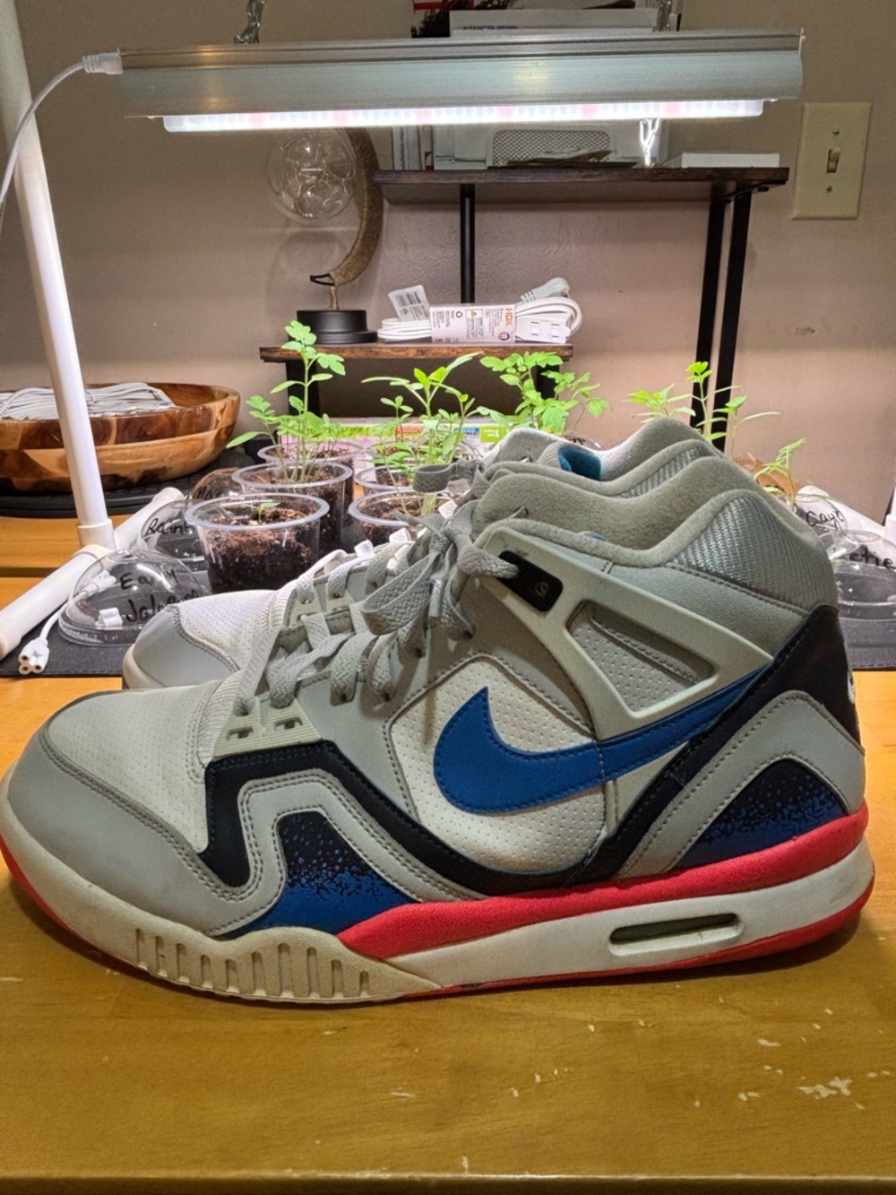 NIKE AIR TECH CHALLENGE 2 SNEAKERS MENS.